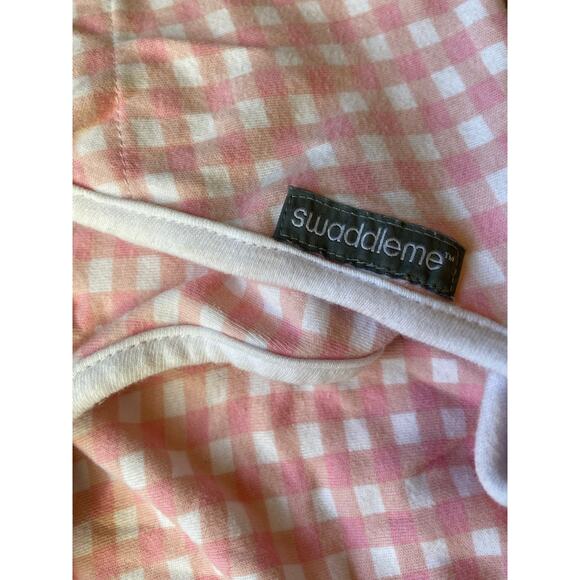 SwaddleMe Velcro Swaddles Size Small Pink - Picture 4 of 4